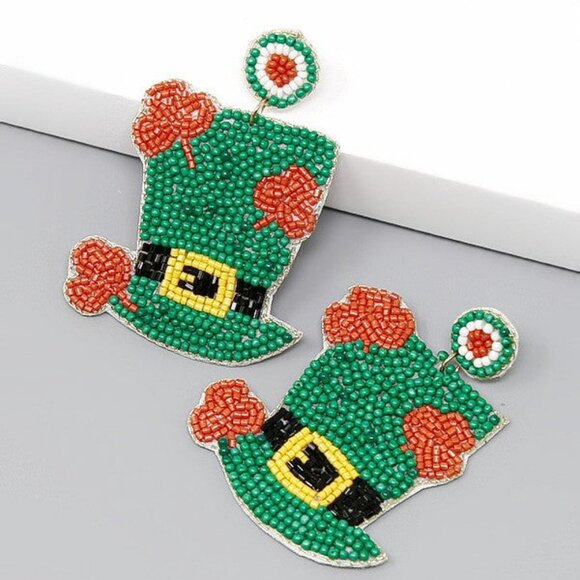 NEW SET OF 2 PAIRS St Patrick's Day Seed Beaded Holiday Celebration Earrings - Picture 2 of 3